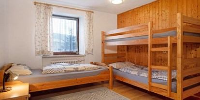 Campingplätze - Ver- und Entsorgung für Reisemobile - Die Ferienwohnung Allgäuer Stube am Camping Aach bei Oberstaufen - Camping-Aach bei Oberstaufen