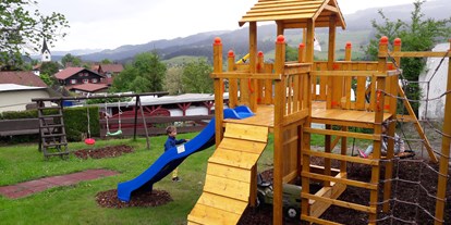 Campingplätze - Kinderspielplatz am Platz - Der Spielplatz vom Camping Aach bei Oberstaufen - Camping-Aach bei Oberstaufen