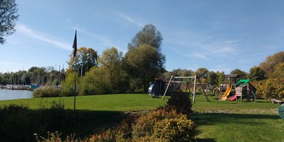 Campingplätze - Mietunterkünfte - Spielplatz - See Camping Günztal