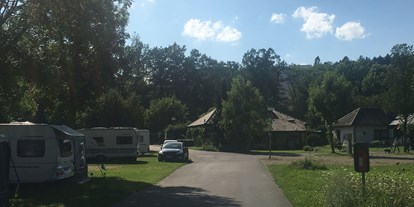 Campingplätze - Reisemobilstellplatz vor der Schranke - KNAUS Campingpark Bad Kissingen